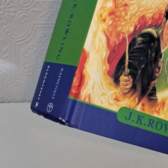 Harry Potter and the Half-Blood Prince - Hardcover Book - Picture 13 of 14